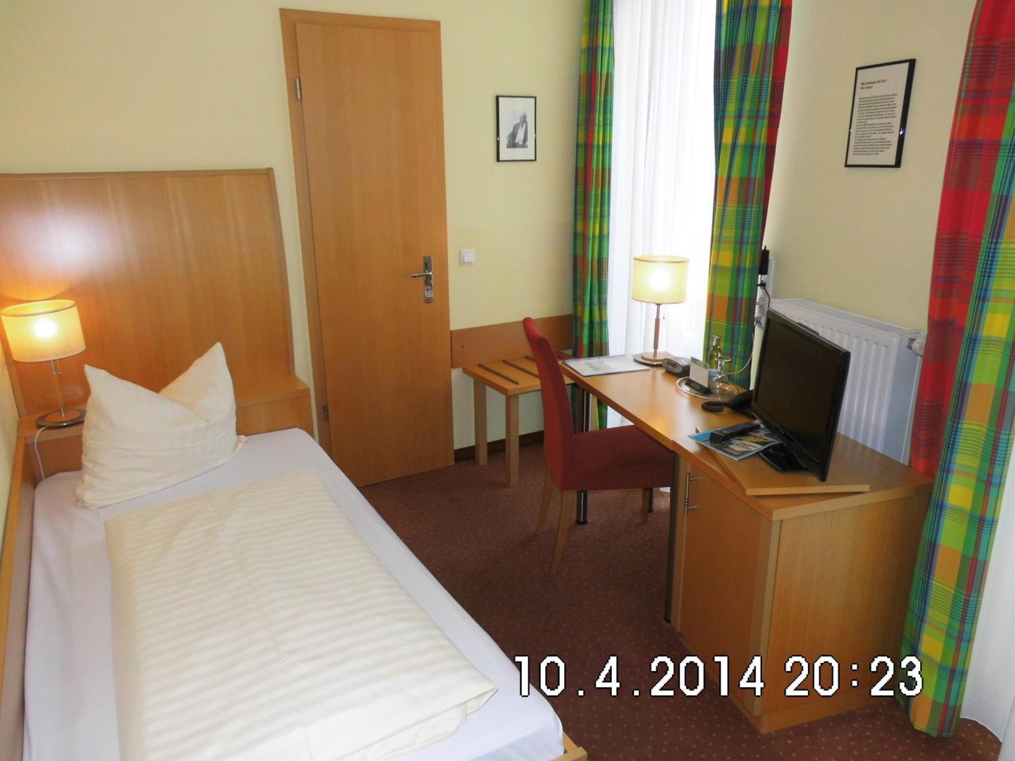 Hotel Erbenhof Weimar  Pokój zdjęcie